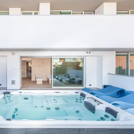 The One - & Hotel Caorle