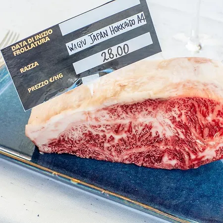 Hotel The One - & 5*