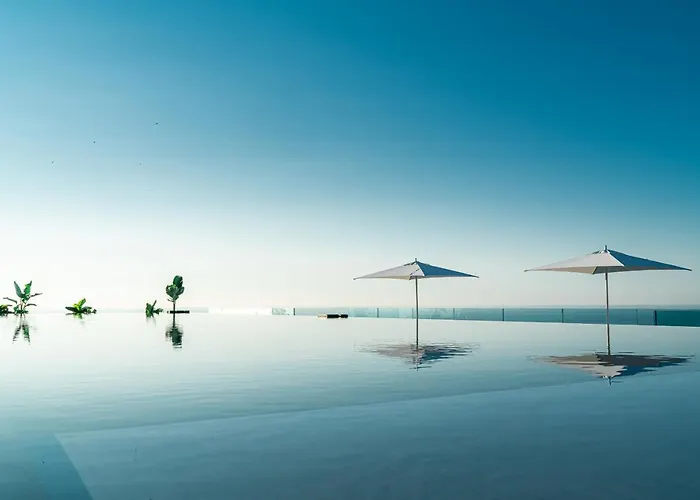 The One - & Hotel 5*